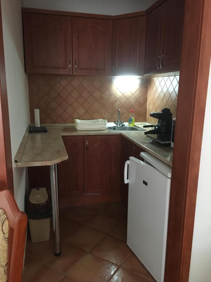 Noemi Apartman ไฮจ์ดุสโซบอสโล ภายนอก รูปภาพ